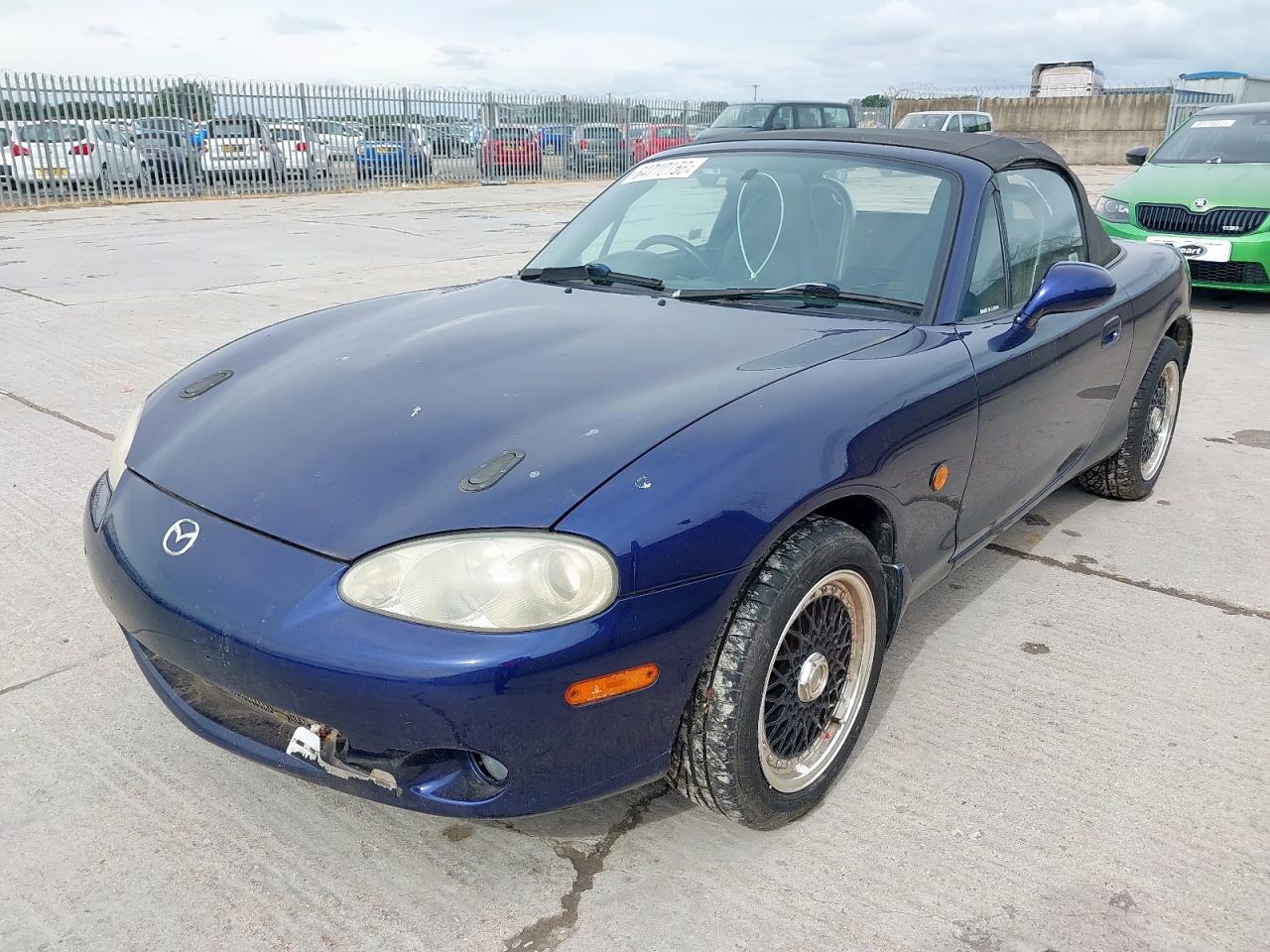 ***************** · 2004 MAZDA MX-5 SPORT