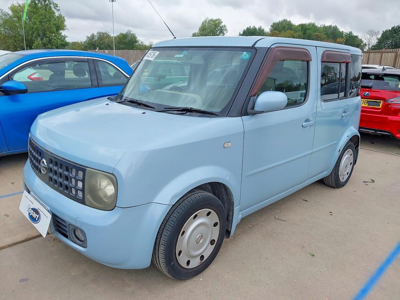 ********** · 2003 NISSAN CUBE