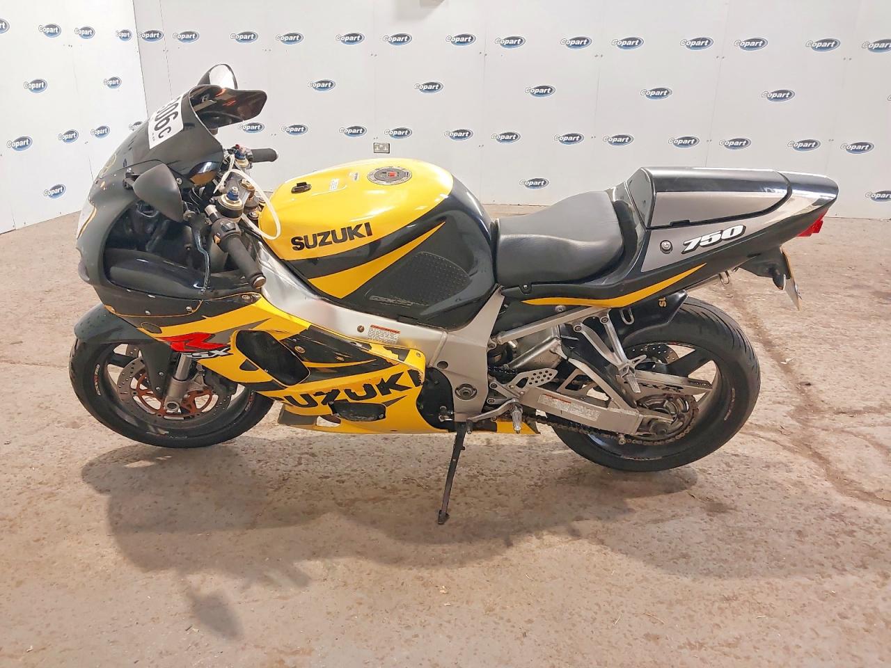 ***************** · 2003 SUZUKI GSX R750