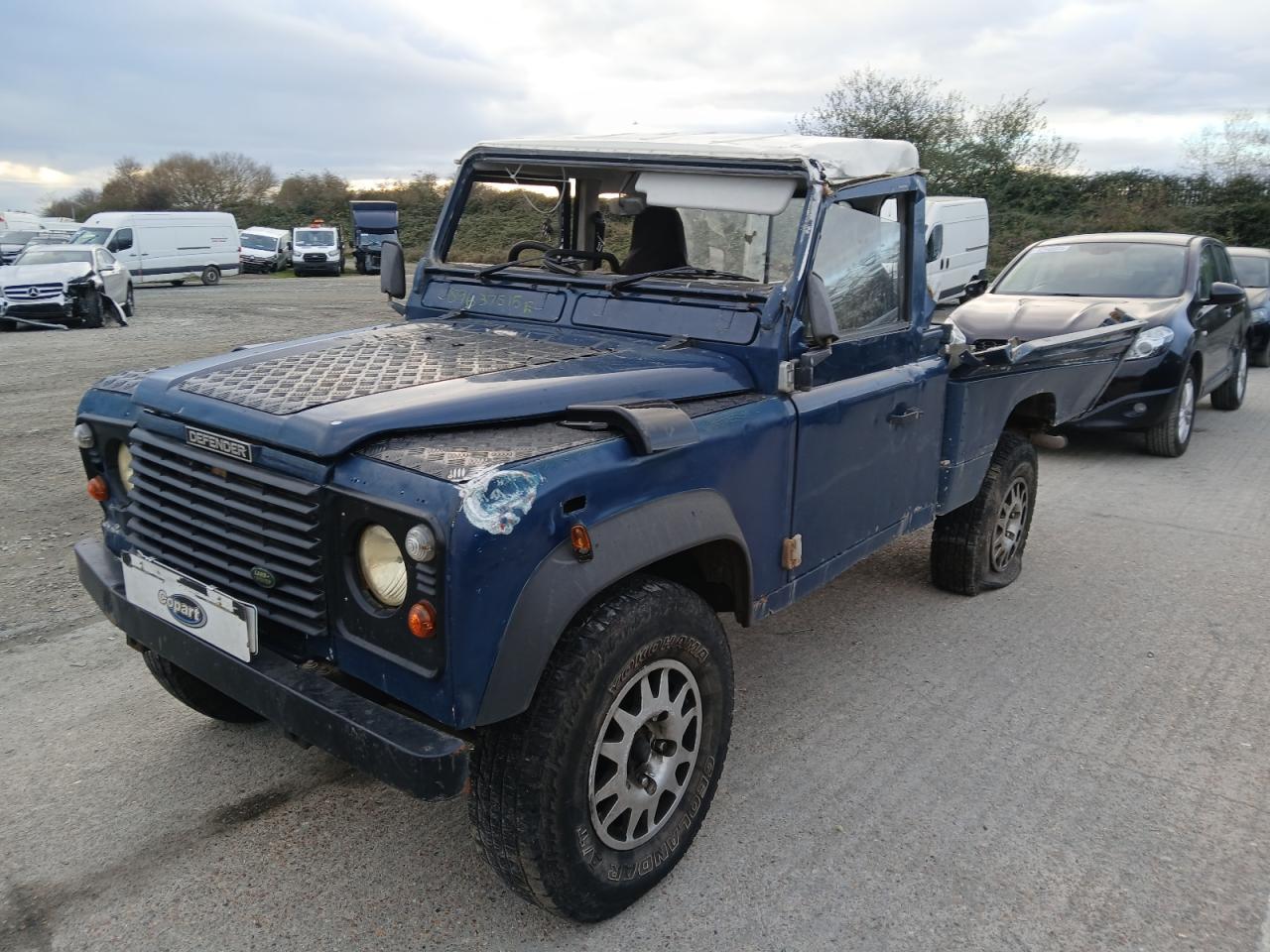 ***************** · 2002 LAND ROVER DEFENDER 1