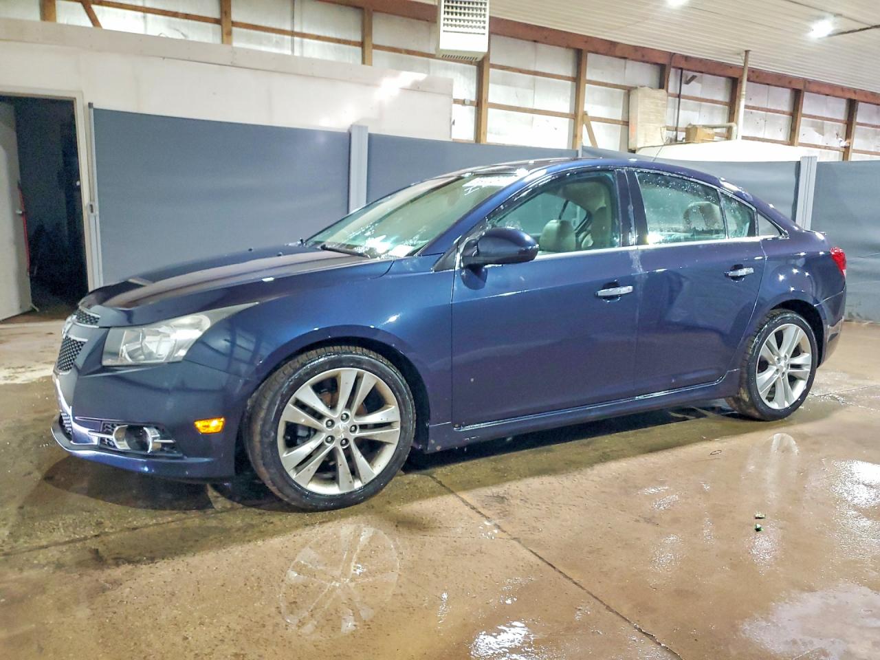 1G1PG5SBXE7327082 · 2014 CHEVROLET CRUZE