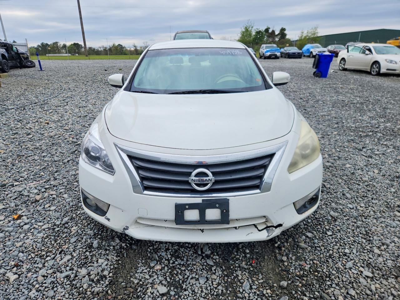 1N4AL3AP9FC112656 · 2015 NISSAN ALTIMA · 5/13