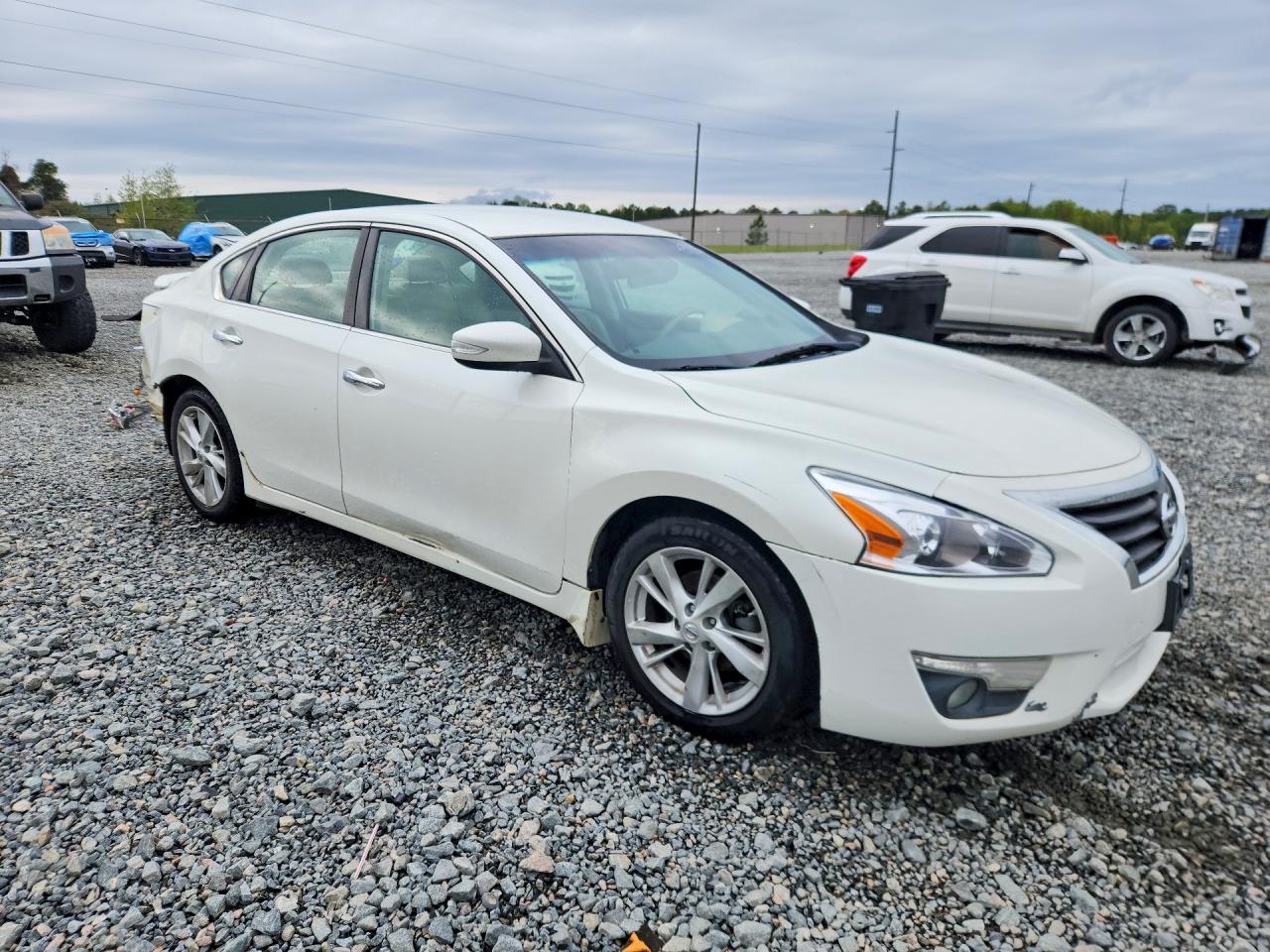 1N4AL3AP9FC112656 · 2015 NISSAN ALTIMA · 4/13