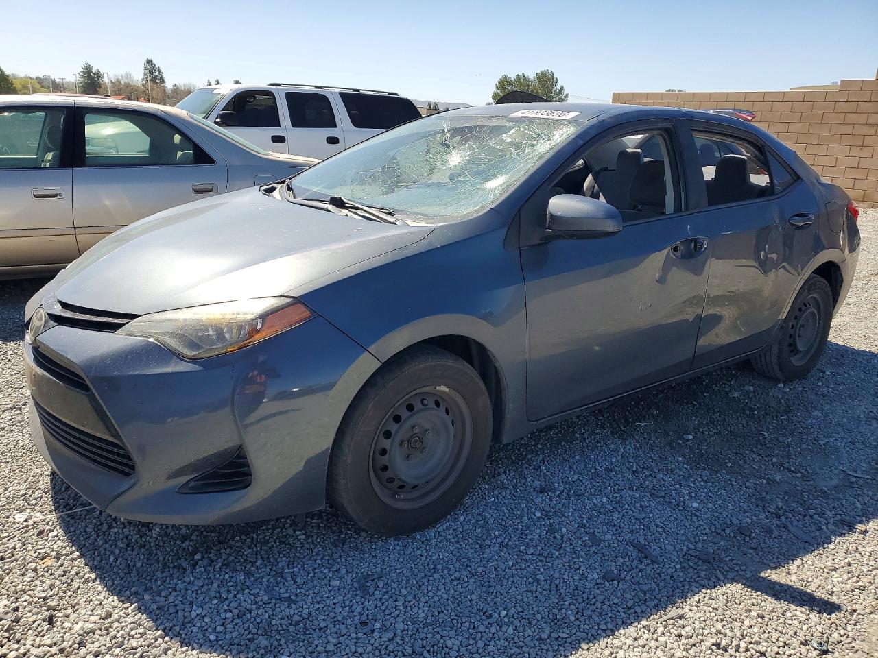2017 TOYOTA COROLLA