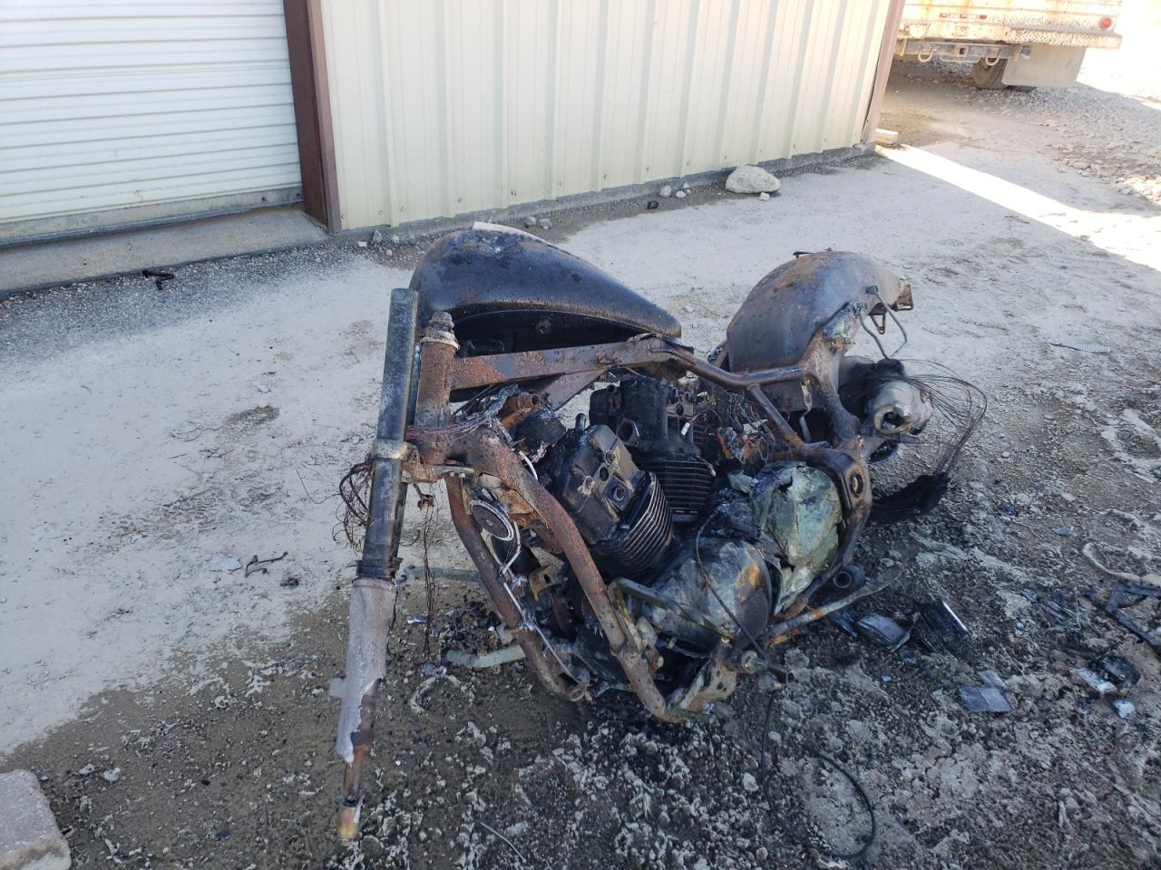 1HFSC55016A211061 · 2006 HONDA VTX1300 · 2/10