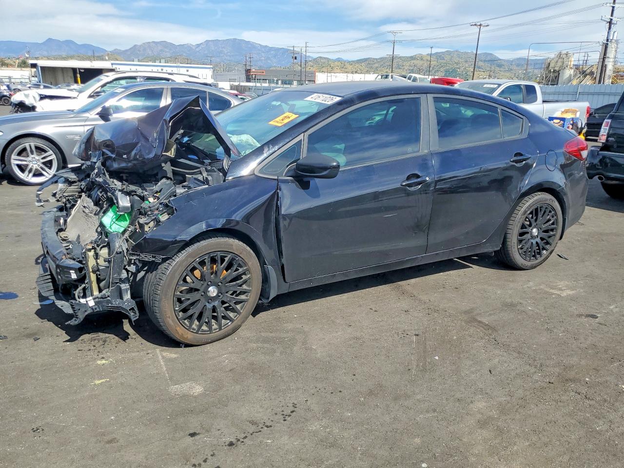 3KPFK4A79HE060000 · 2017 KIA FORTE