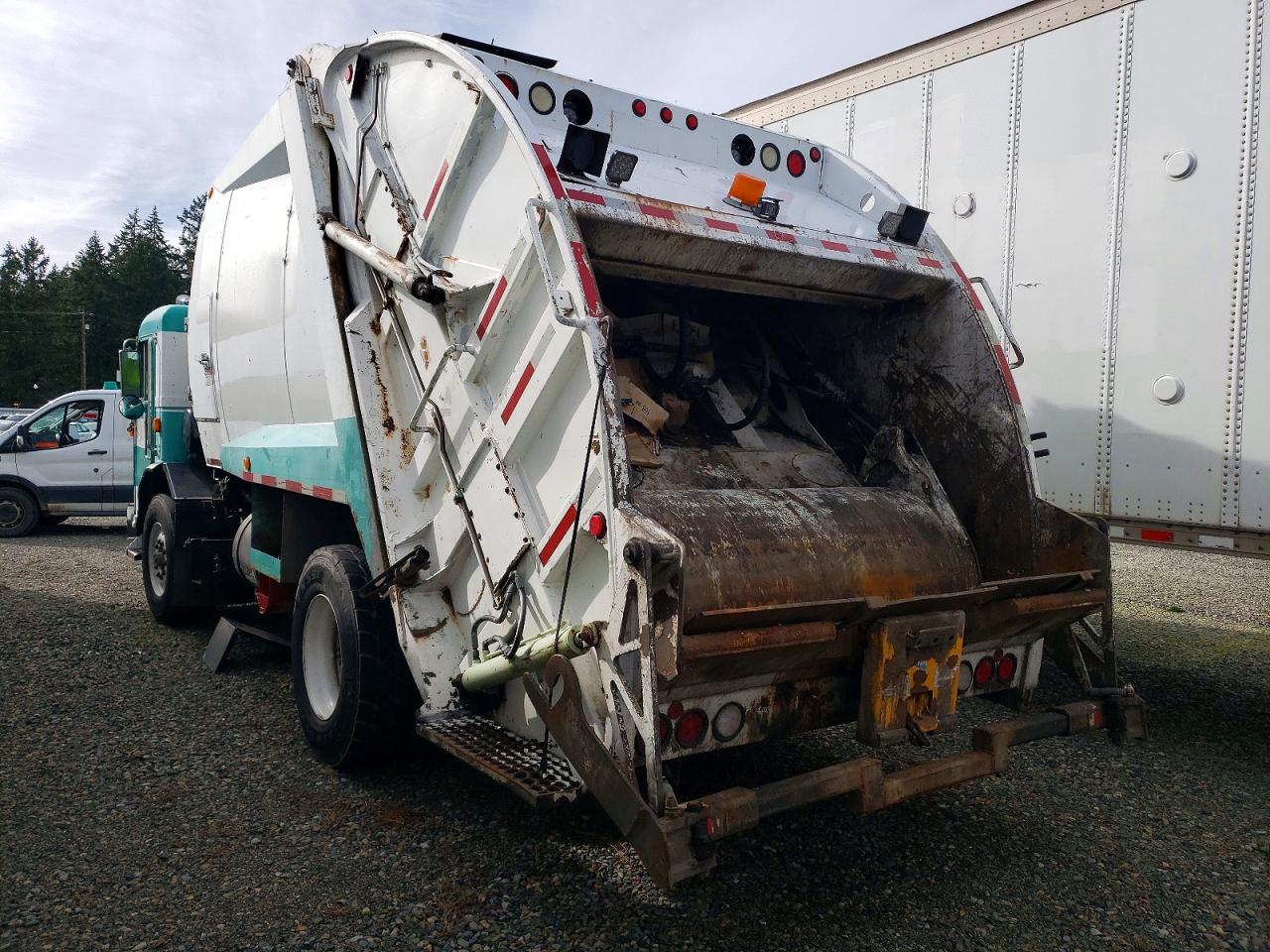 1NPZH58X7WD710800 · 1998 PETERBILT 320 · 3/10