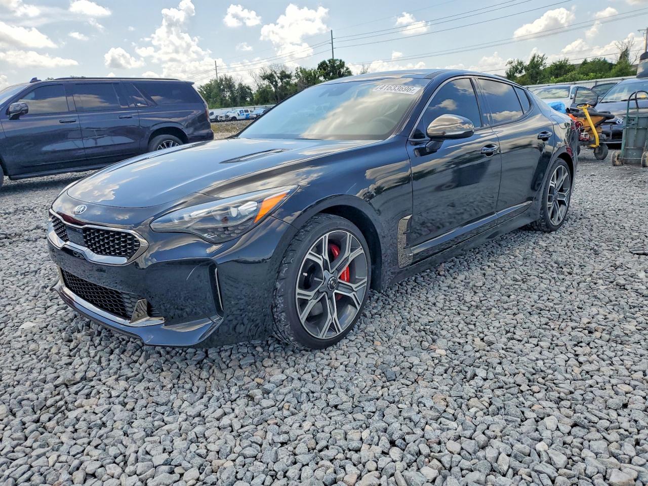 KNAE45LC1L6081411 · 2020 KIA STINGER