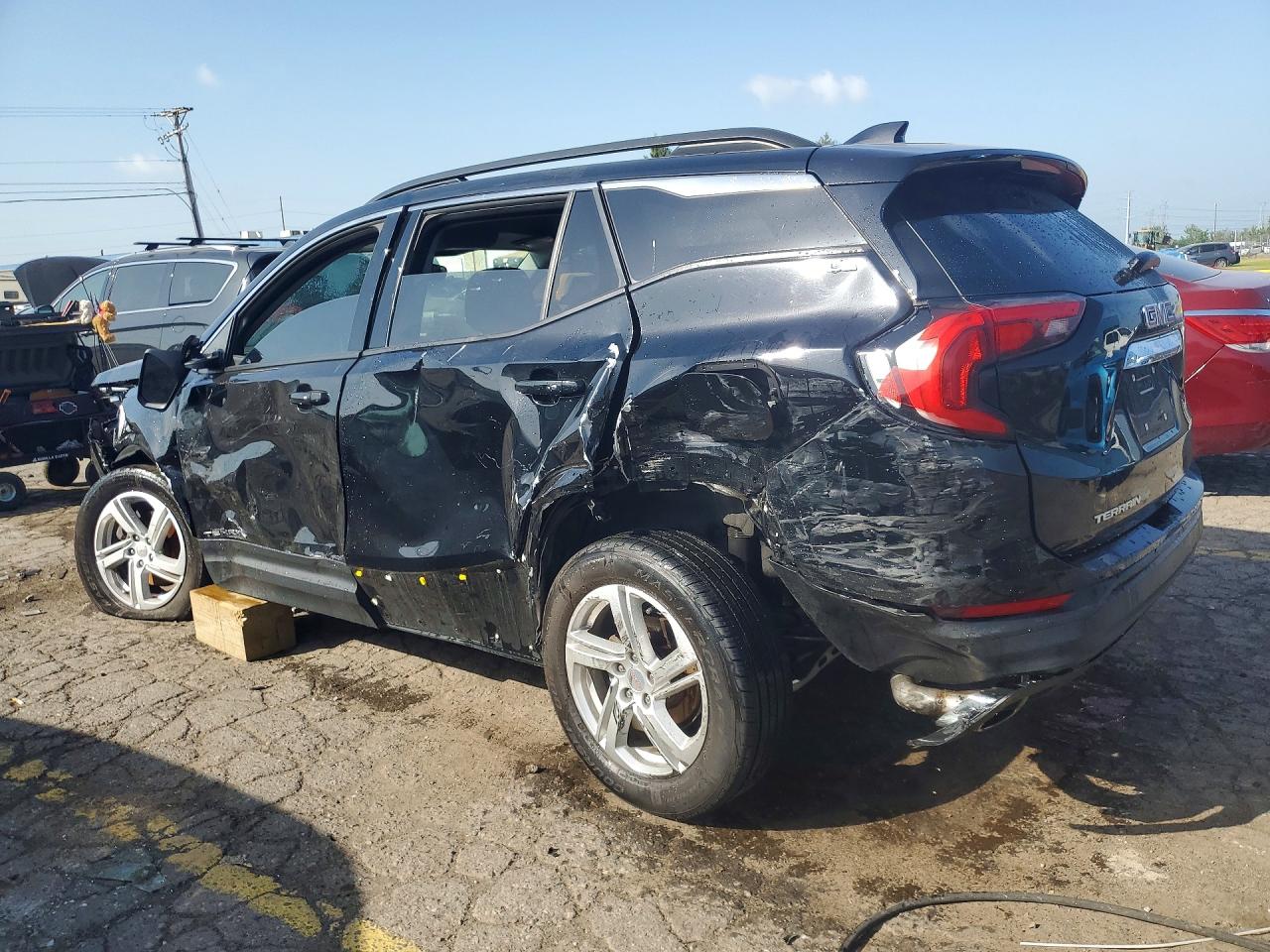 3GKALMEX2JL141752 · 2018 GMC TERRAIN · 2/13