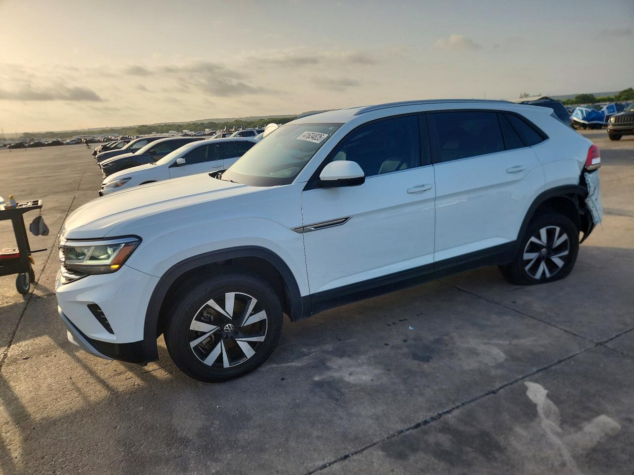 1V23C2CA5LC214651 · 2020 VOLKSWAGEN ATLAS CROSS SPORT