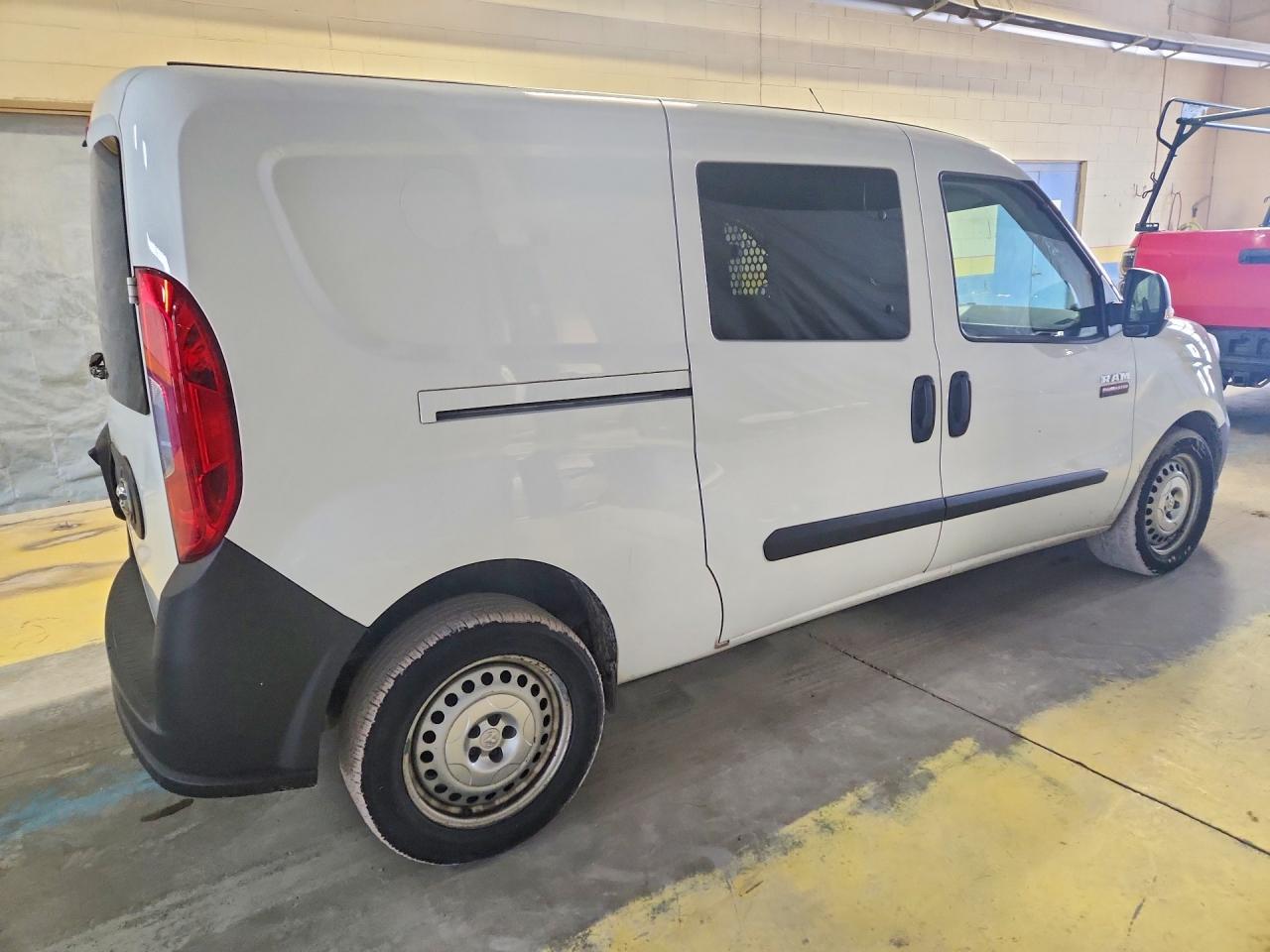 ZFBERFAB2H6E31520 · 2017 RAM PROMASTER CITY · 3/13