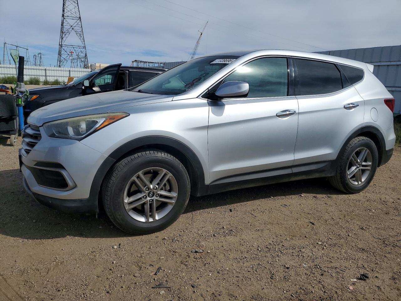 5XYZT3LBXJG525852 · 2018 HYUNDAI SANTA FE SPORT