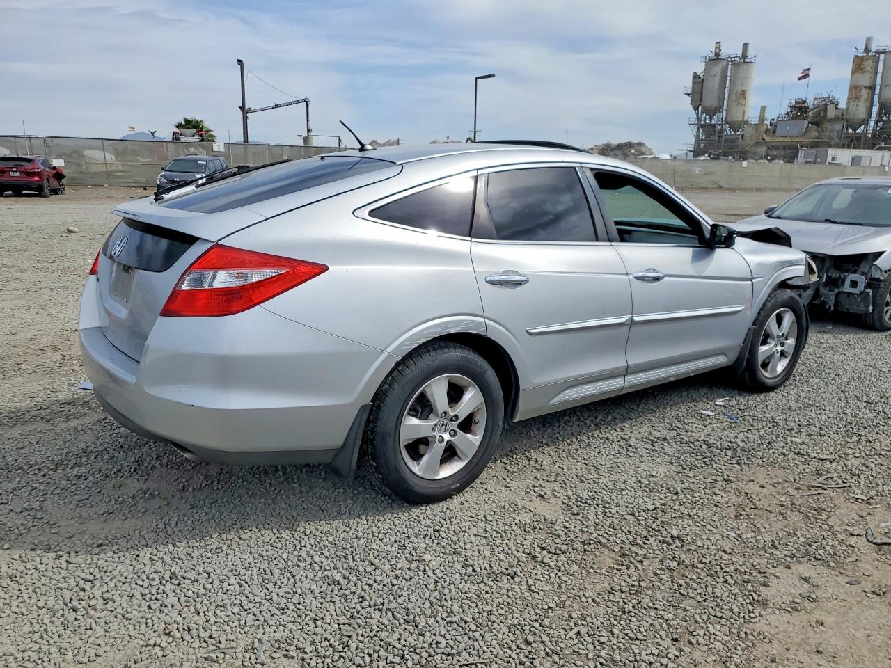 5J6TF1H36BL002766 · 2011 HONDA ACCORD CROSSTOUR · 3/13