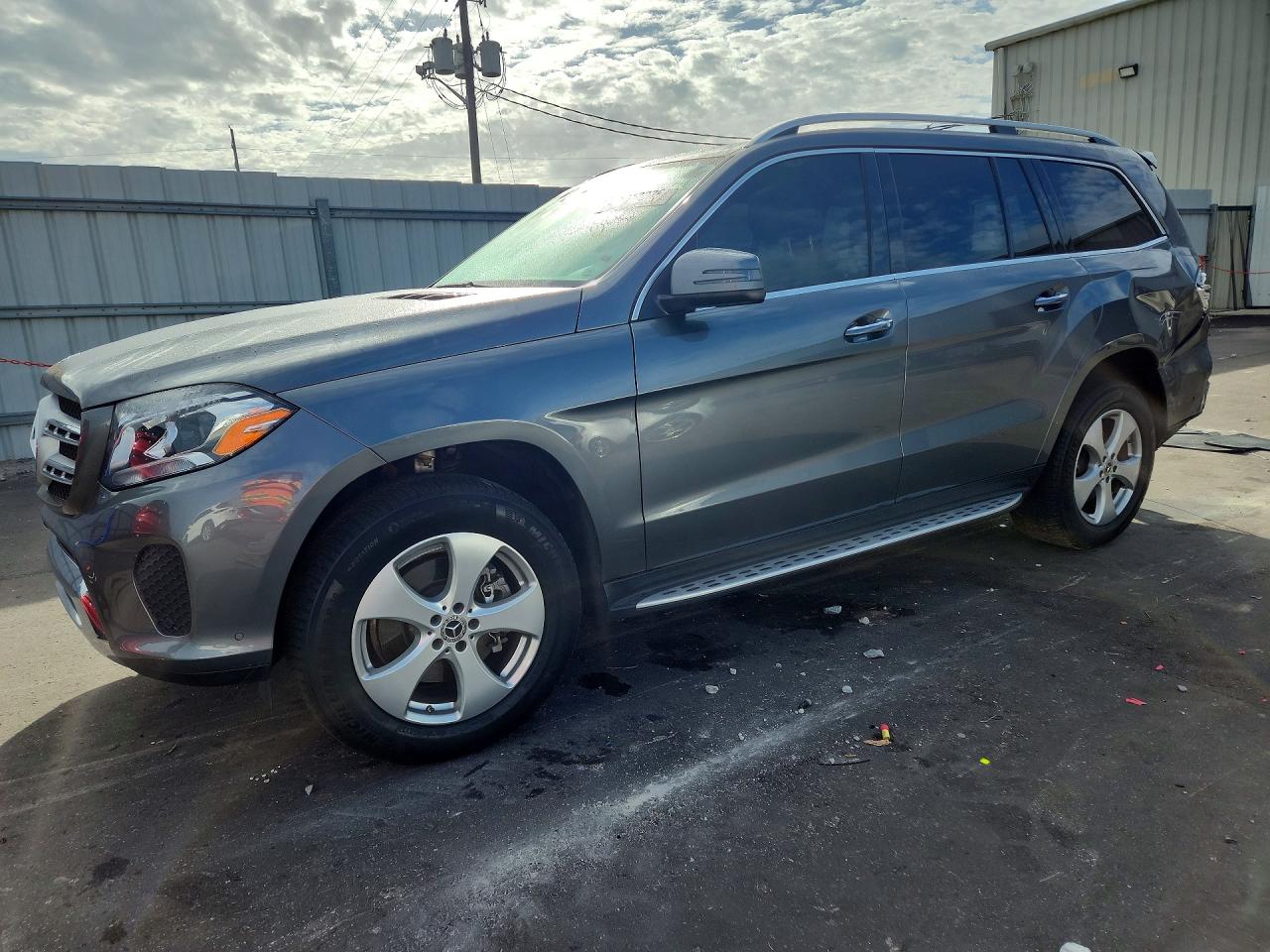 4JGDF6EE1KB189557 · 2019 MERCEDES-BENZ GLS