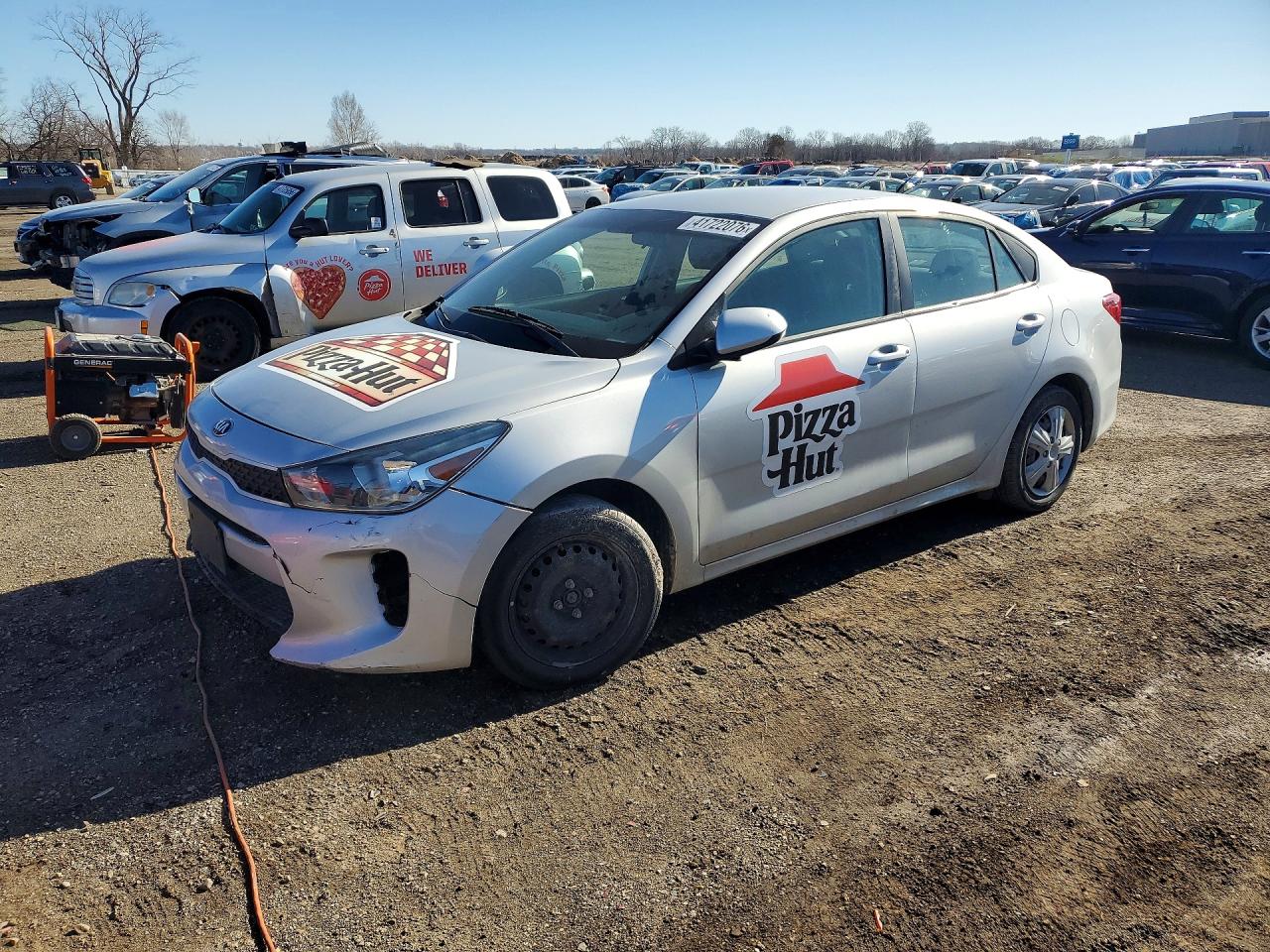 3KPA24AB6KE220839 · 2019 KIA RIO