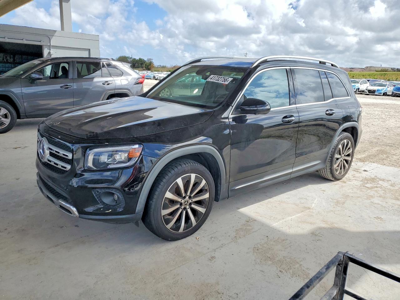 W1N4M4GB9MW161186 · 2021 MERCEDES-BENZ GLB