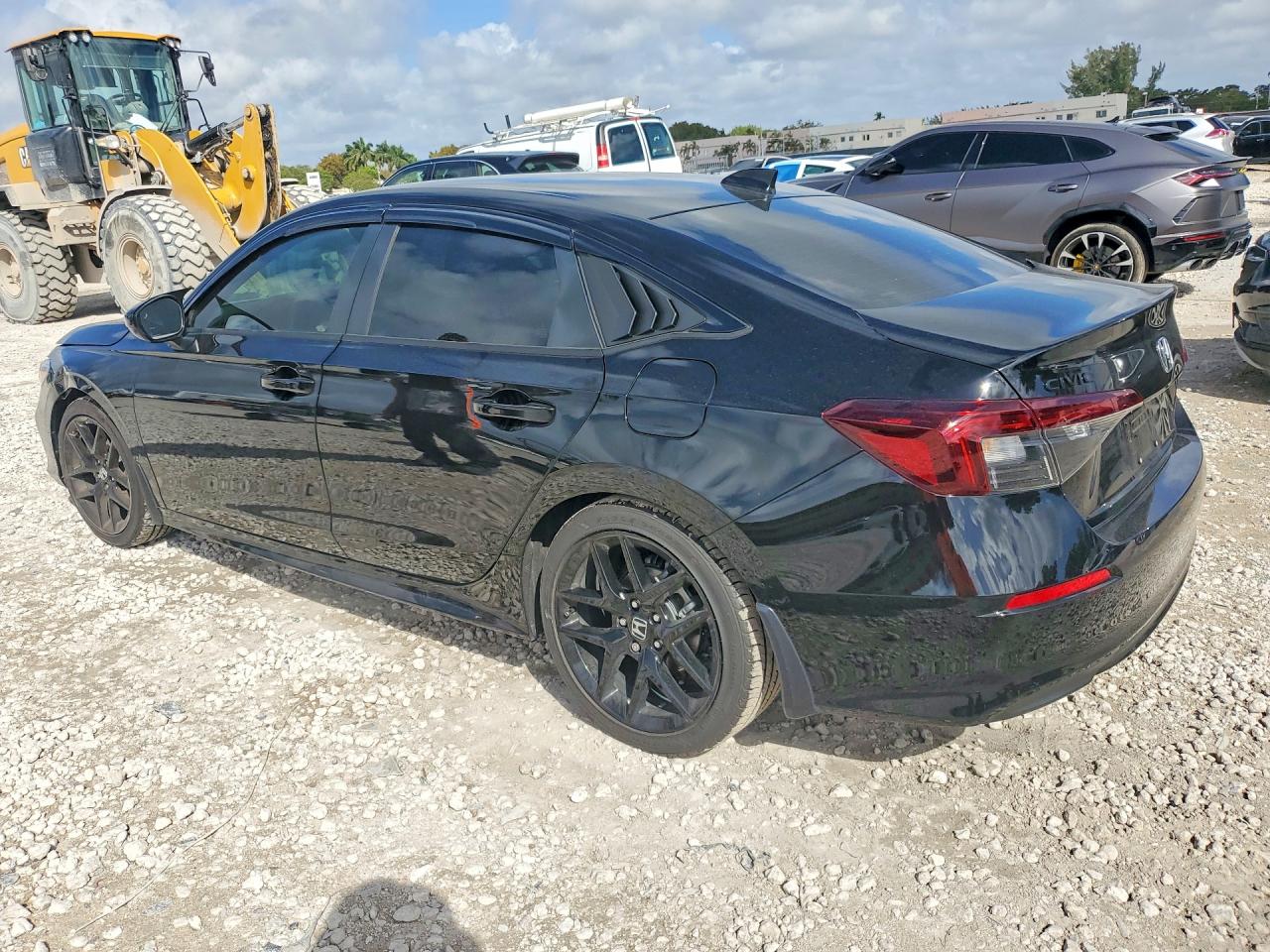 2HGFE2F54TH518883 · 2026 HONDA CIVIC · 2/12