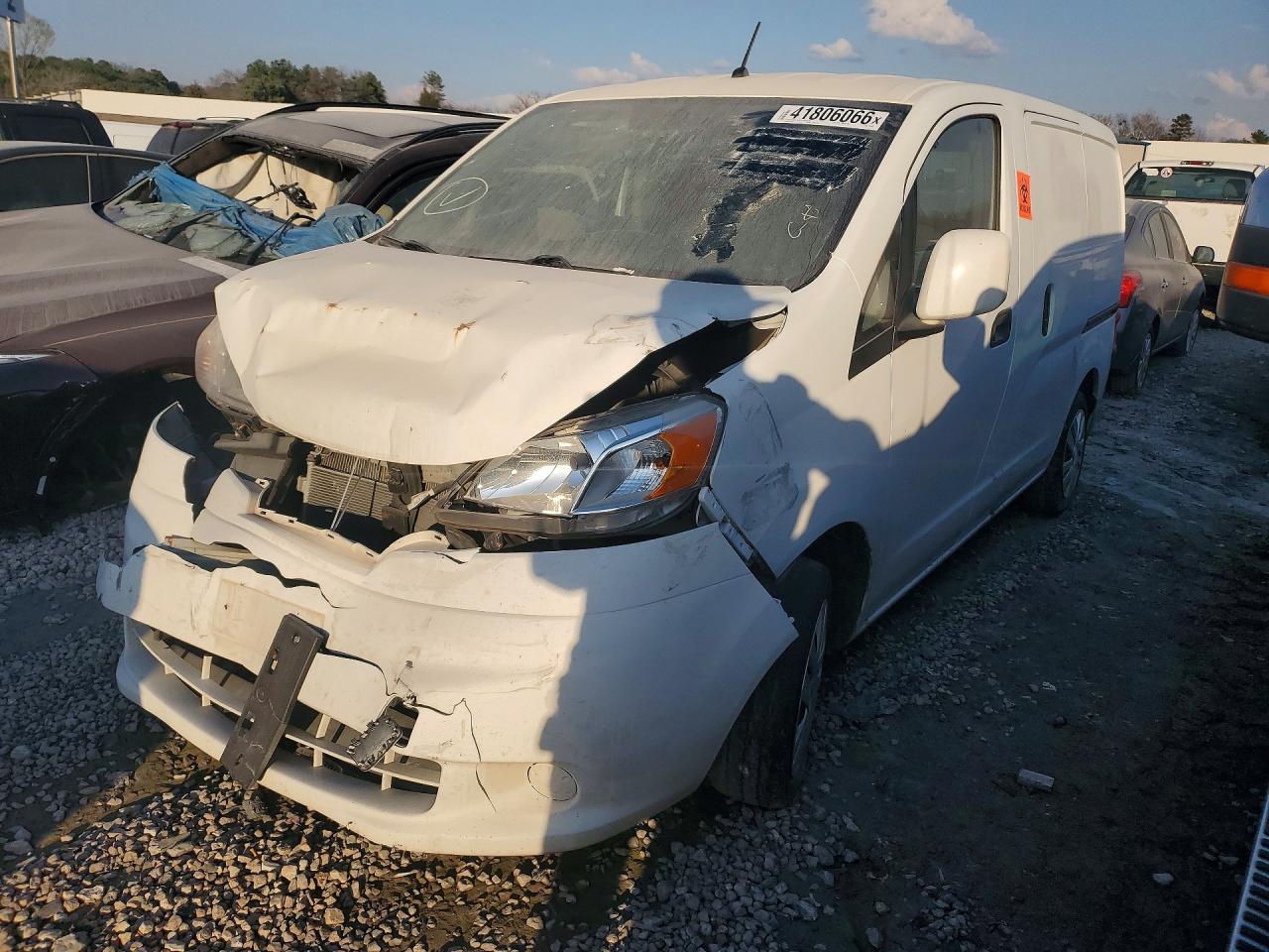 2015 NISSAN NV200