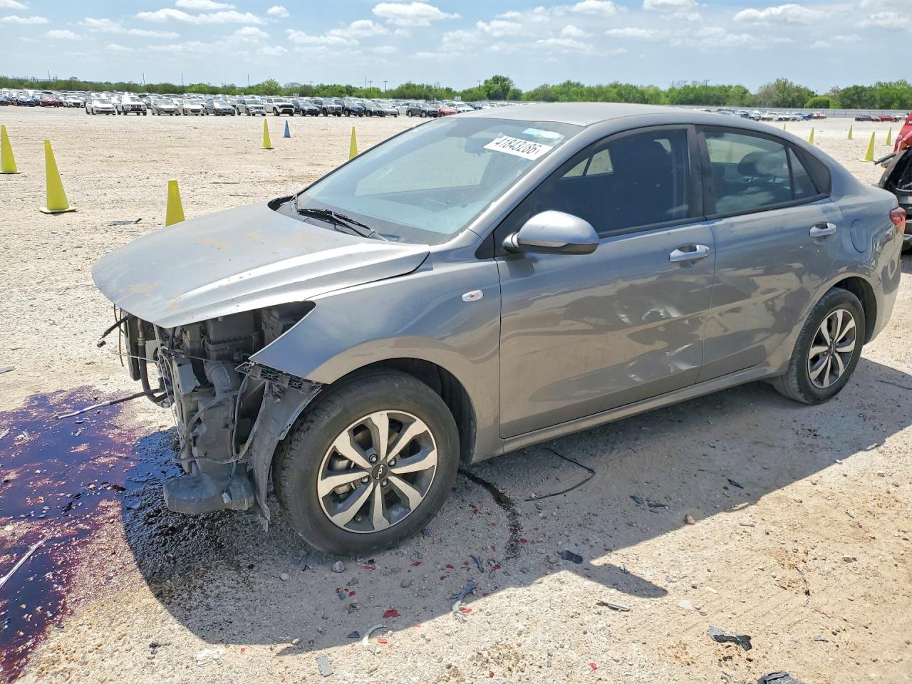 3KPA34AC8NE503558 · 2022 KIA RIO LX