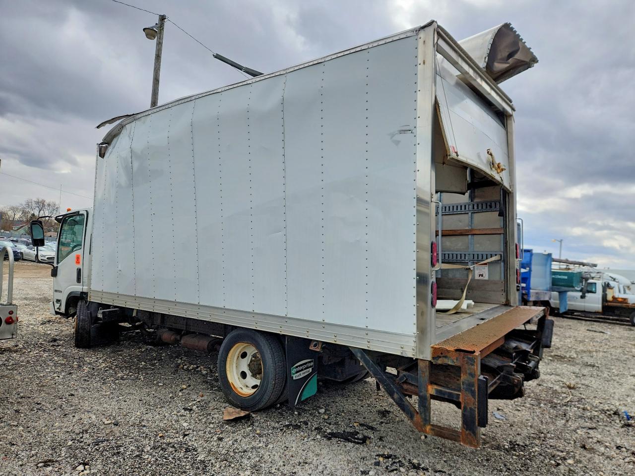 54DC4W1B4JS804761 · 2018 ISUZU NPR HD · 2/13