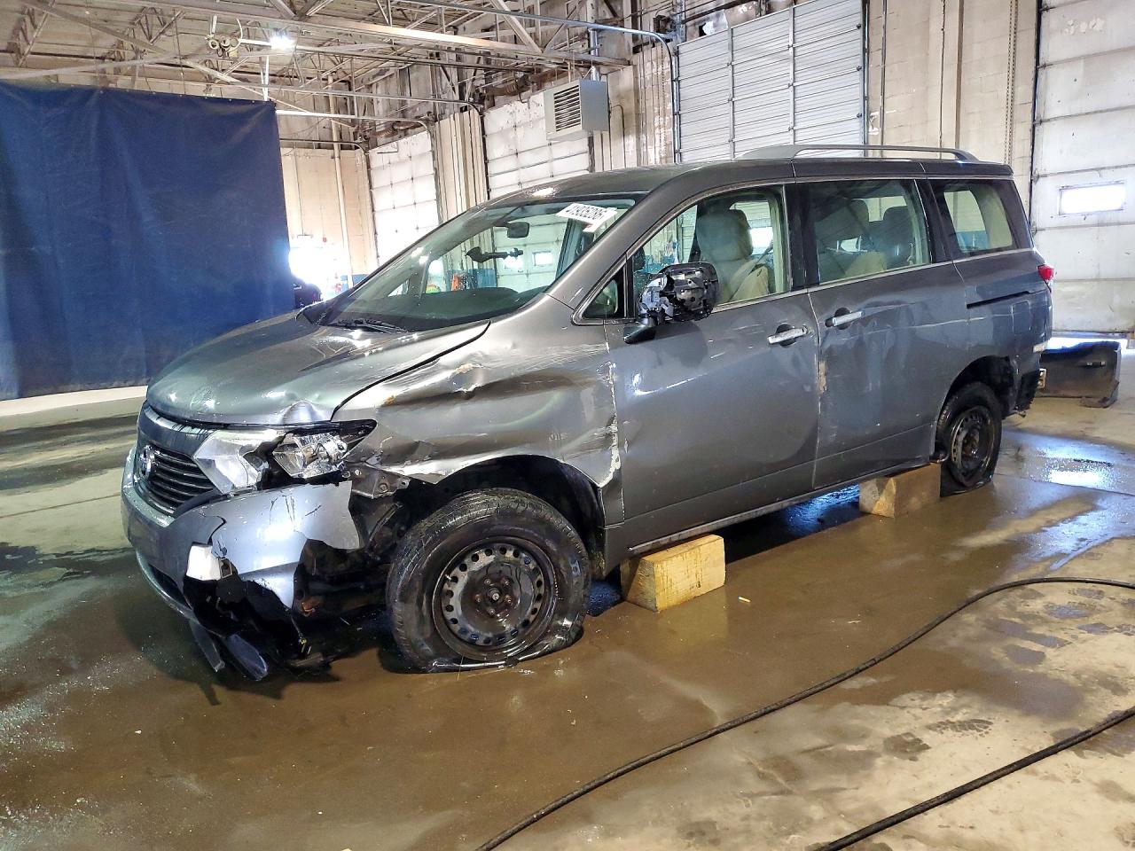 JN8AE2KP8F9130998 · 2015 NISSAN QUEST