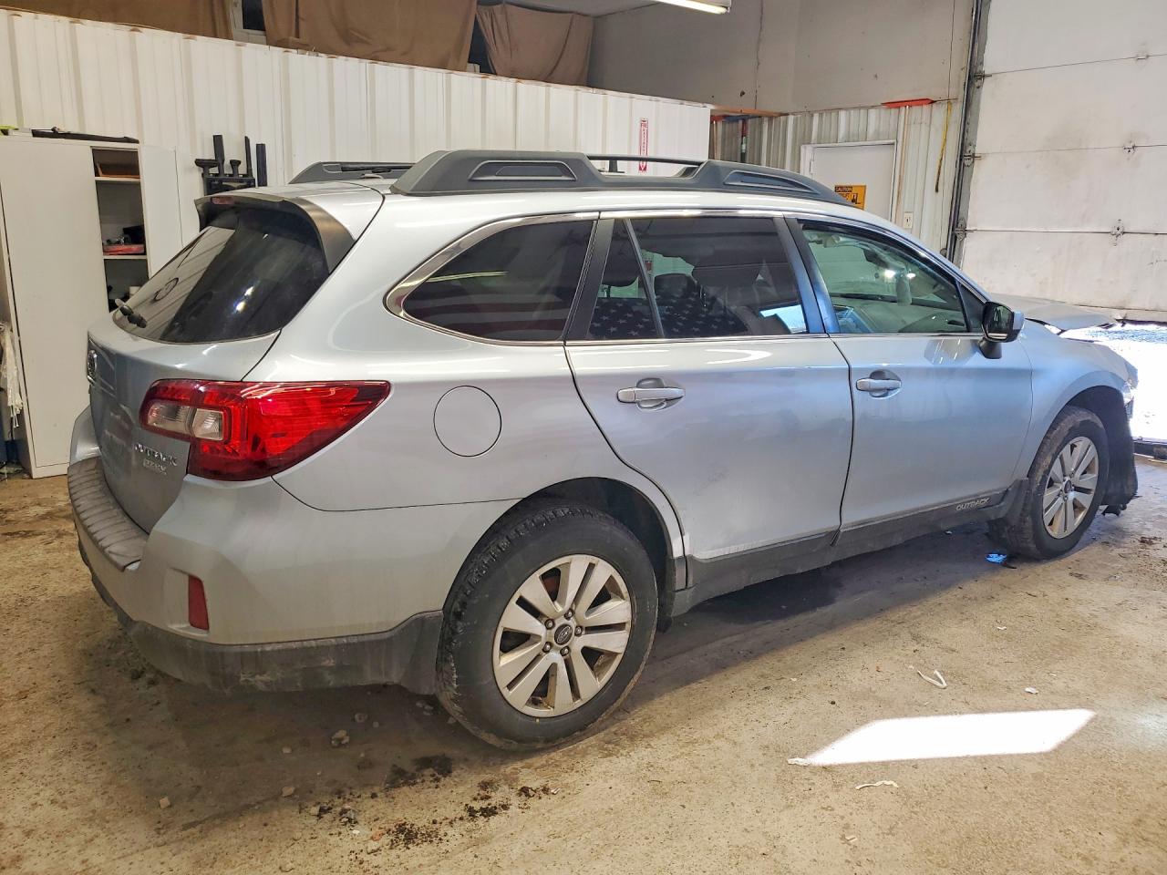 4S4BSACC1F3339870 · 2015 SUBARU OUTBACK · 3/12
