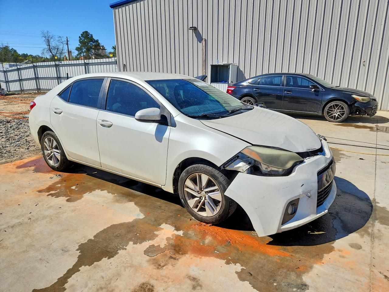 5YFBPRHE1FP283371 · 2015 TOYOTA COROLLA · 4/12