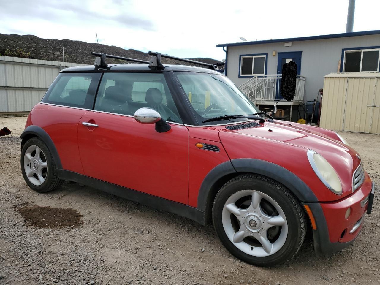WMWRC33576TK17976 · 2006 MINI COOPER · 4/12