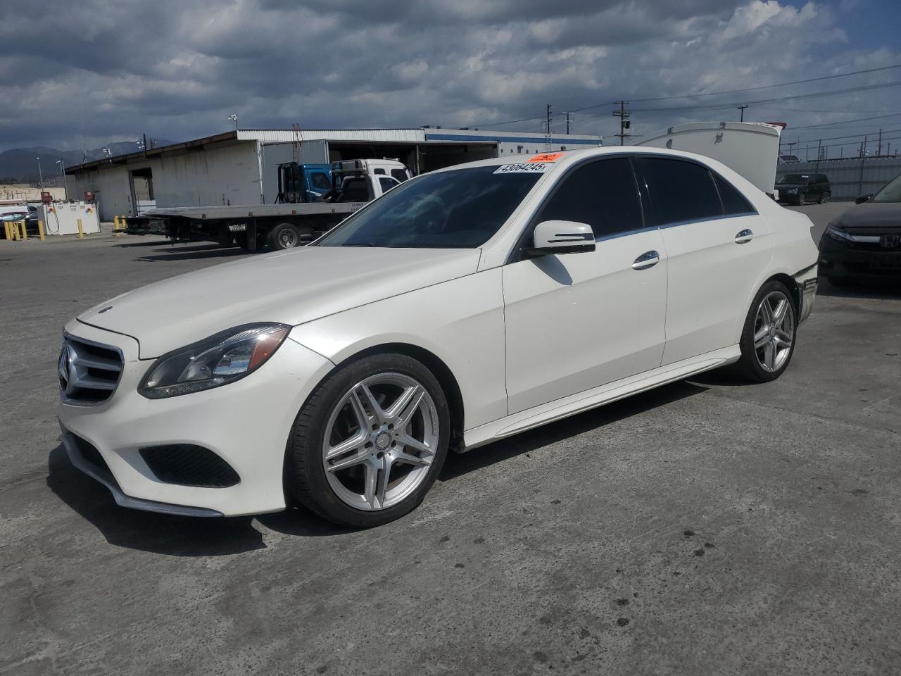 WDDHF5KB8EA800372 · 2014 MERCEDES-BENZ E