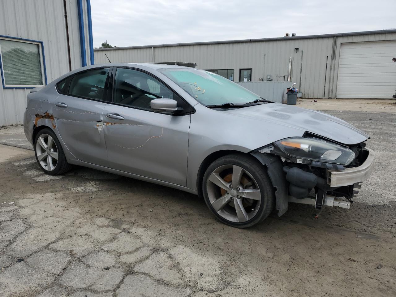 1C3CDFEB0FD152882 · 2015 DODGE DART · 4/13