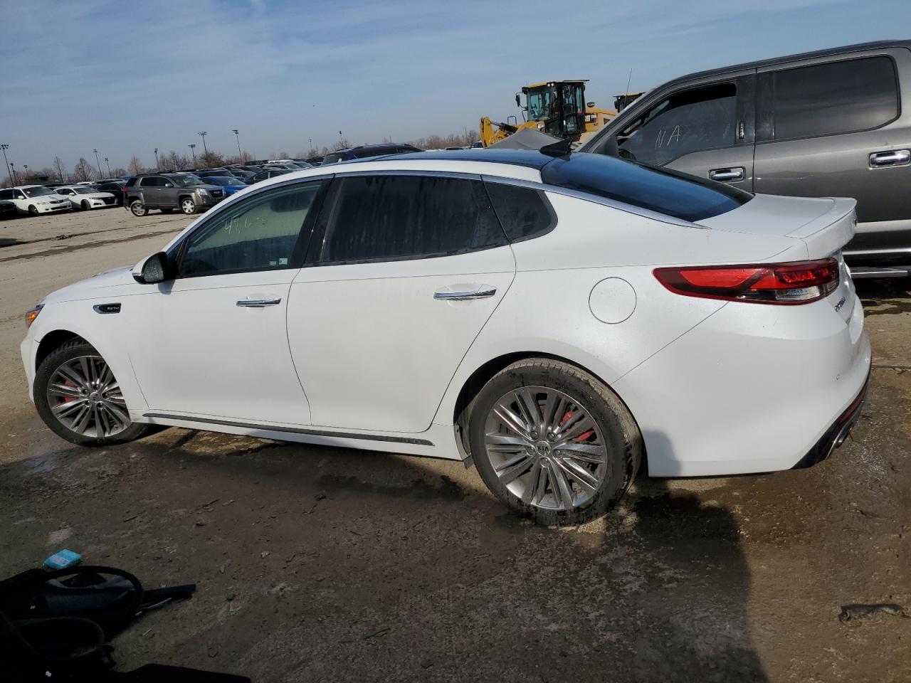 5XXGV4L28GG117158 · 2016 KIA OPTIMA · 2/13