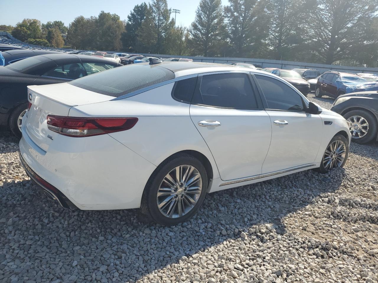5XXGV4L28GG117158 · 2016 KIA OPTIMA · 3/13