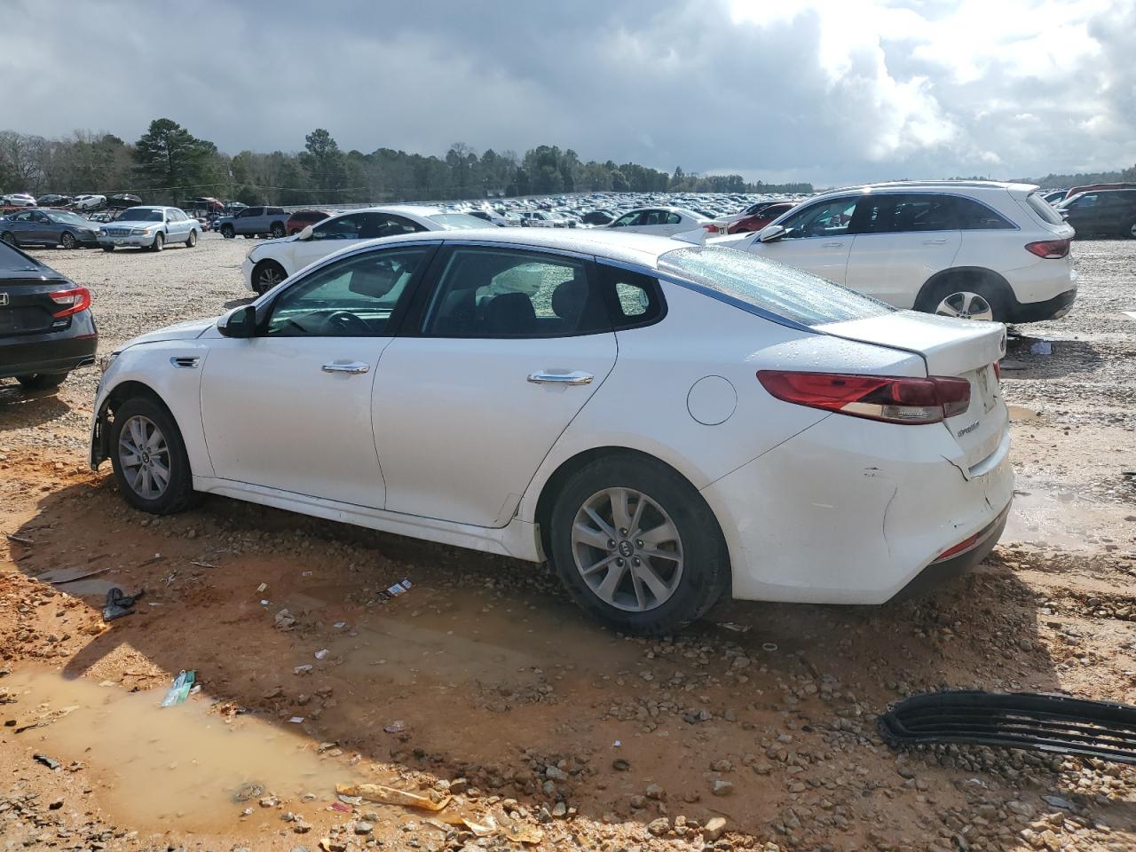 5XXGT4L37JG197963 · 2018 KIA OPTIMA · 2/12