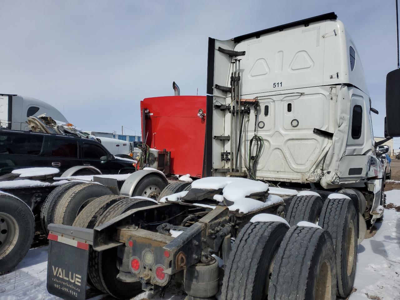 3AKJHHDR4KSKC6069 · 2019 FREIGHTLINER CASCADIA 126 · 4/10