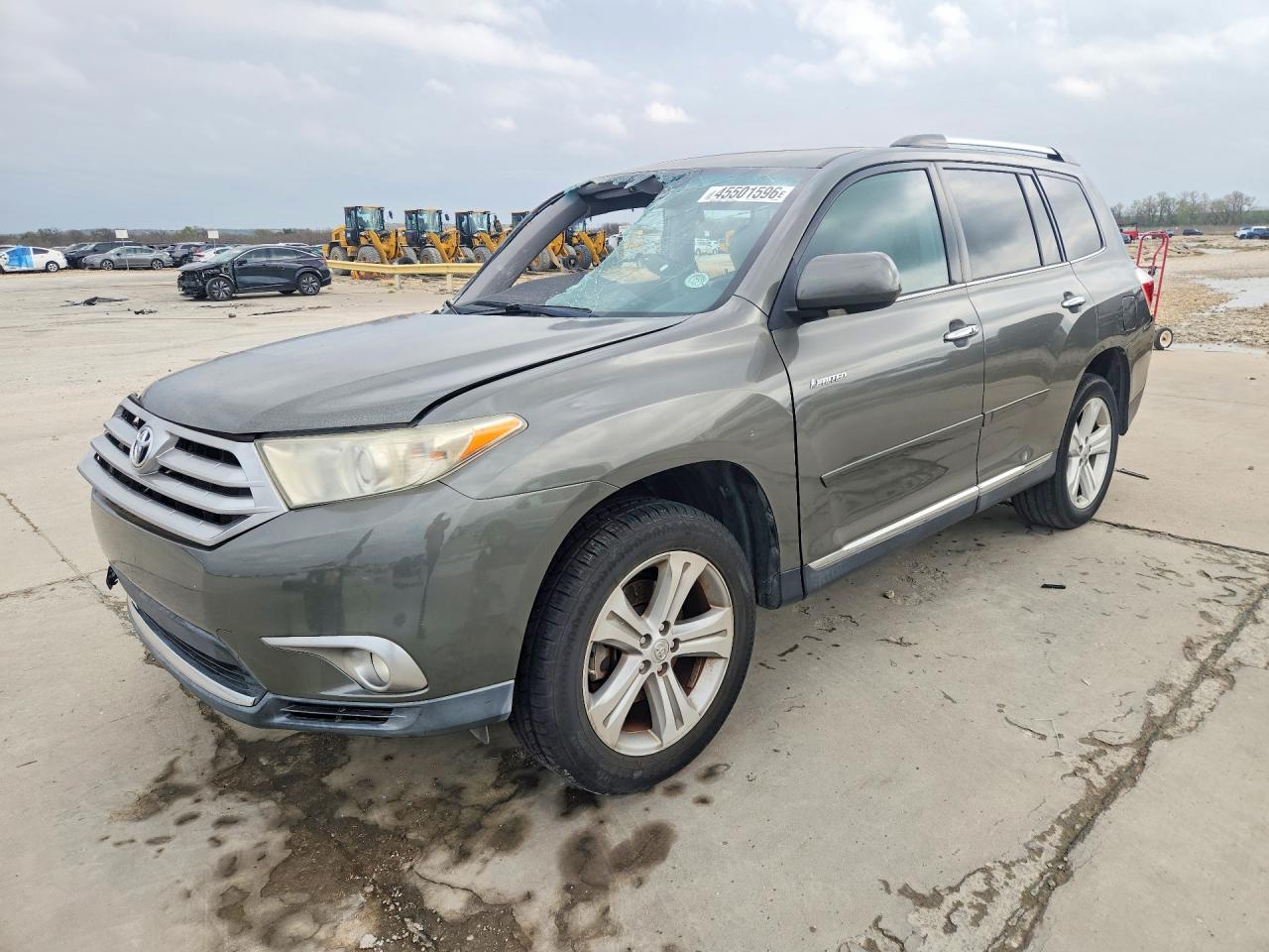 5TDYK3EH8BS033695 · 2011 TOYOTA HIGHLANDER
