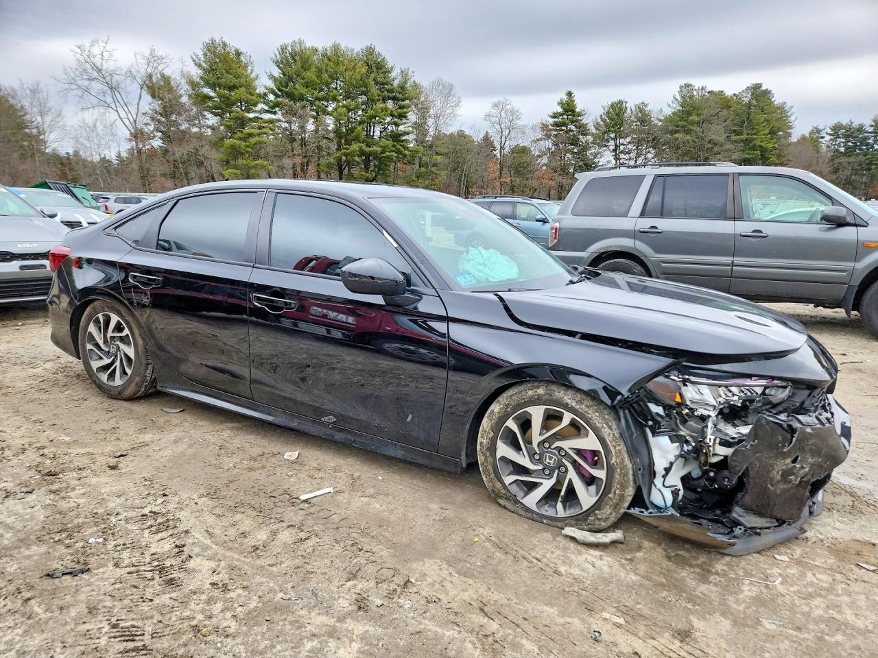 2HGFE2F22TH506981 · 2026 HONDA CIVIC · 4/12