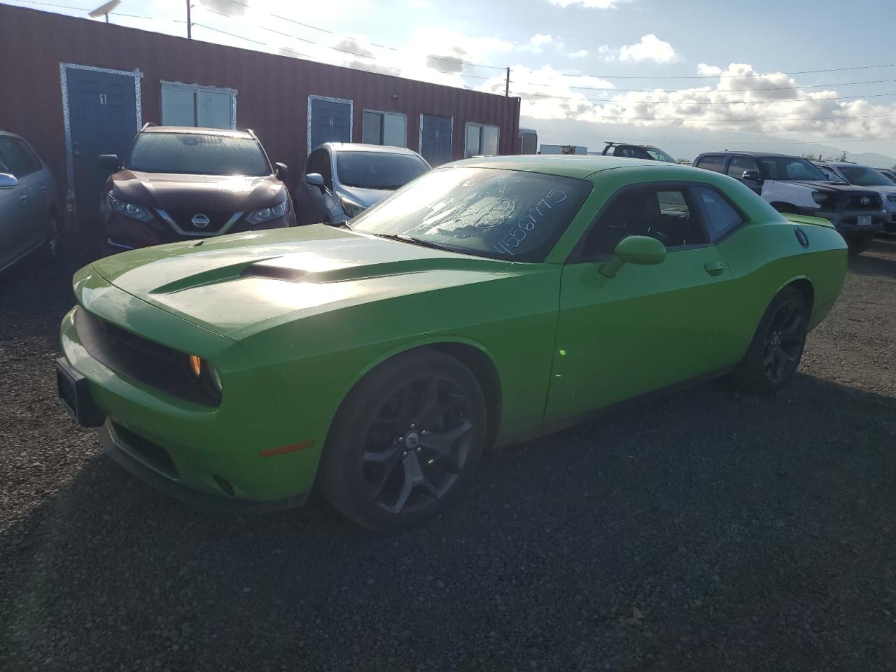 2C3CDZAG6HH613494 · 2017 DODGE CHALLENGER