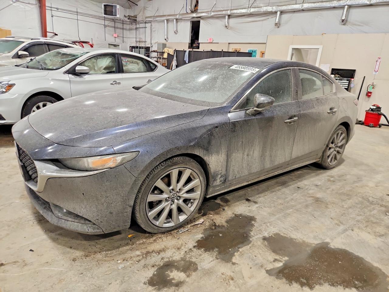 JM1BPBDM2L1164510 · 2020 MAZDA 3