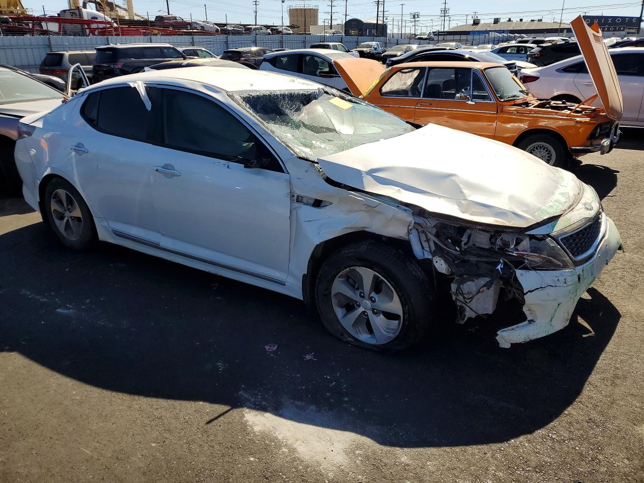 KNAGM4ADXG5095947 · 2016 KIA OPTIMA · 4/12