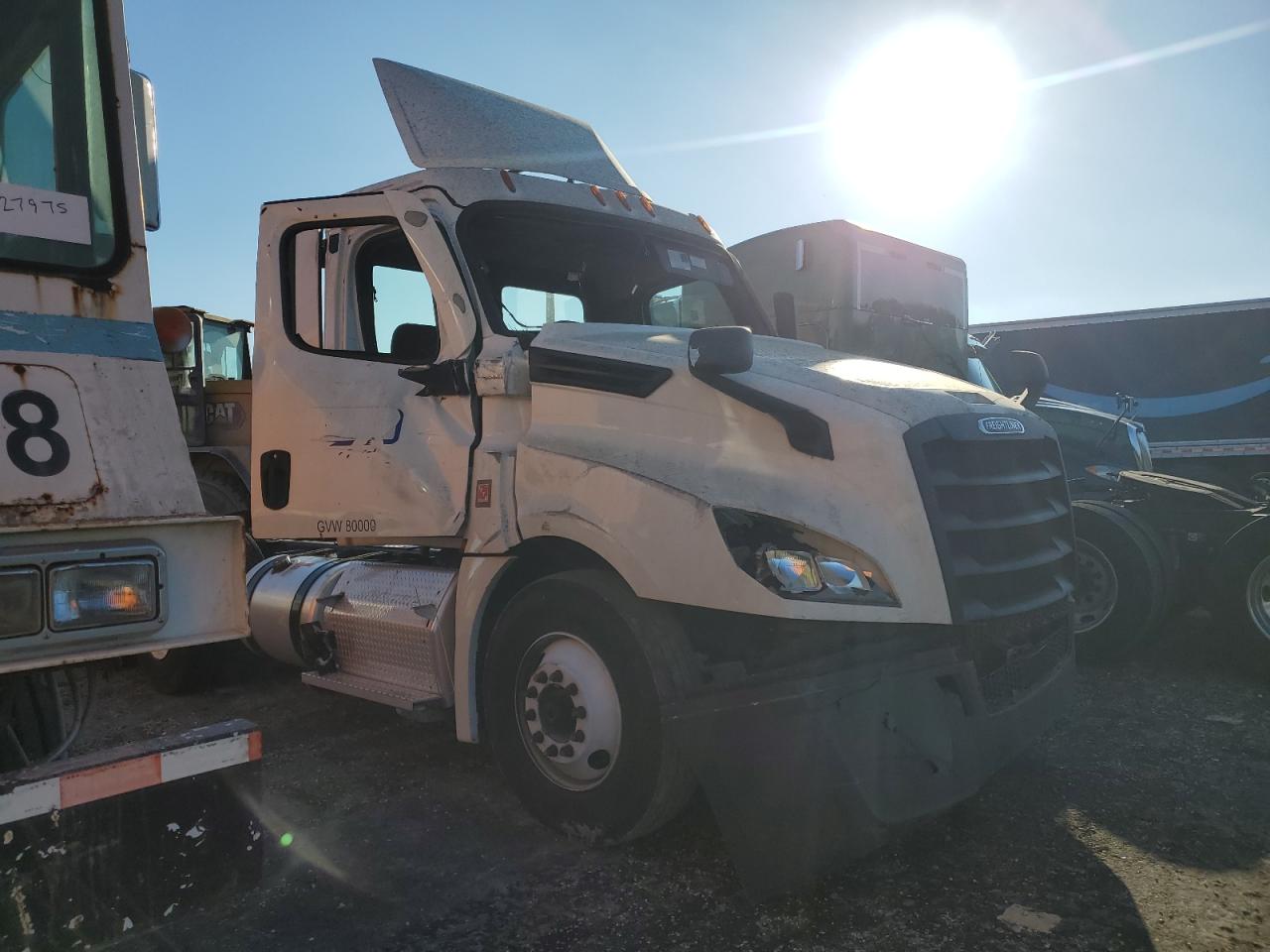 2021 FREIGHTLINER CASCADIA 126
