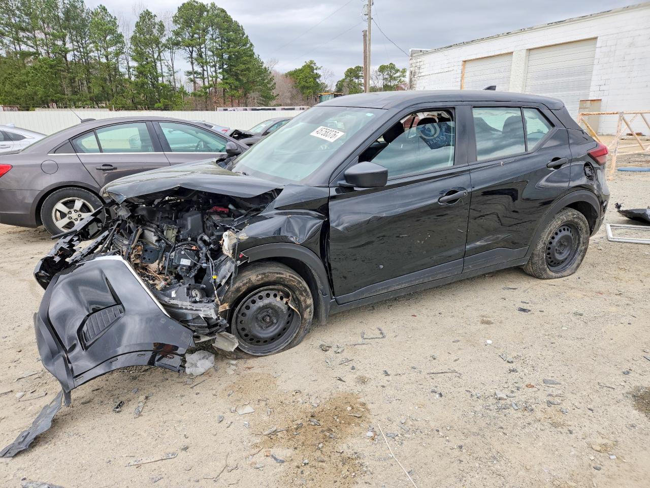 3N1CP5BV6PL560765 · 2023 NISSAN KICKS