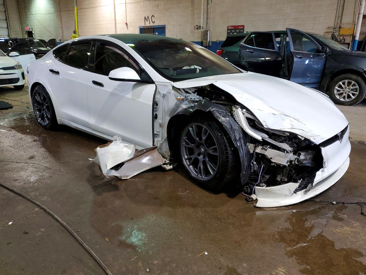 5YJSA1E5XNF471601 · 2022 TESLA MODEL S · 4/12