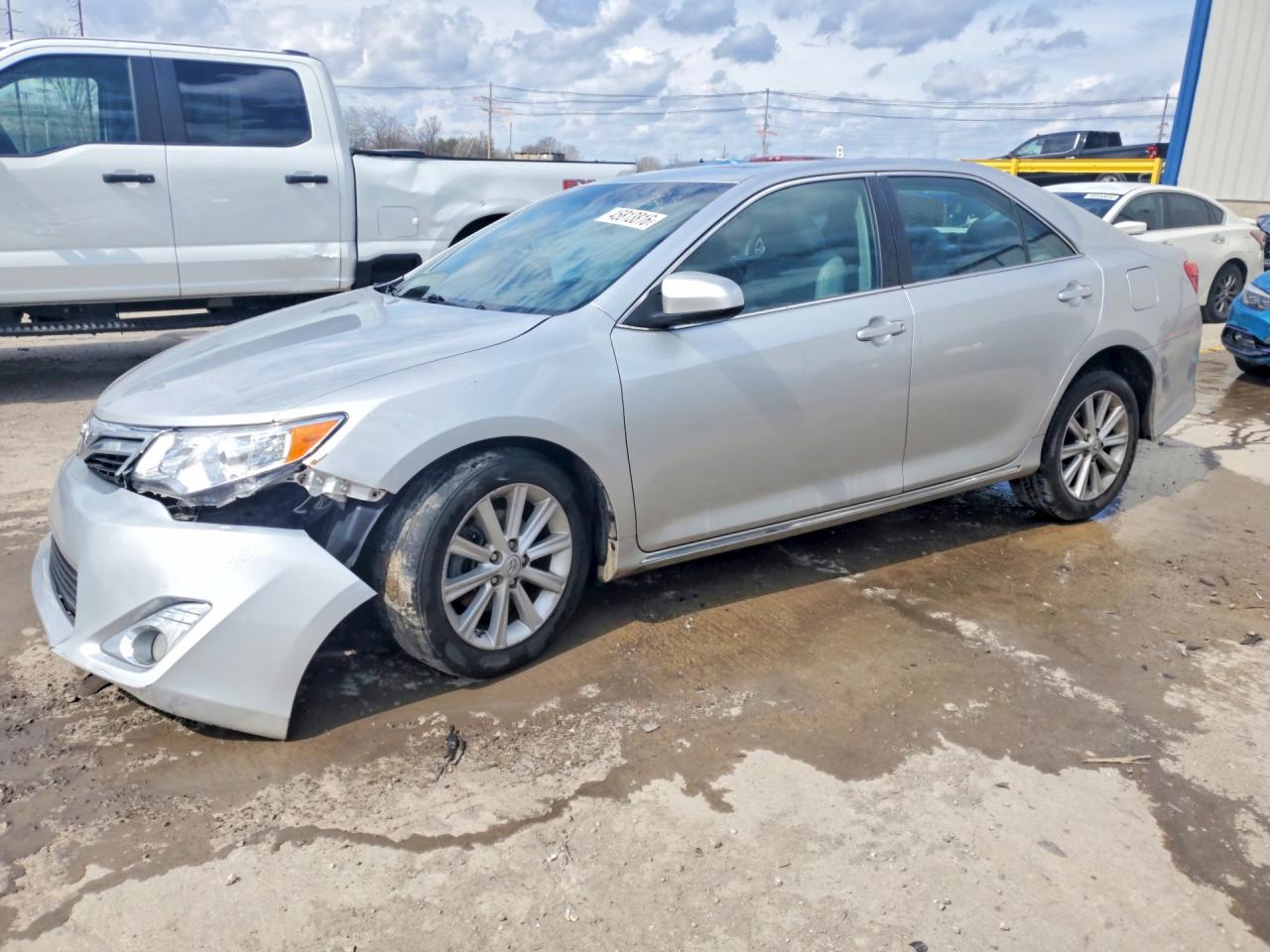 4T4BF1FK8DR327011 · 2013 TOYOTA CAMRY