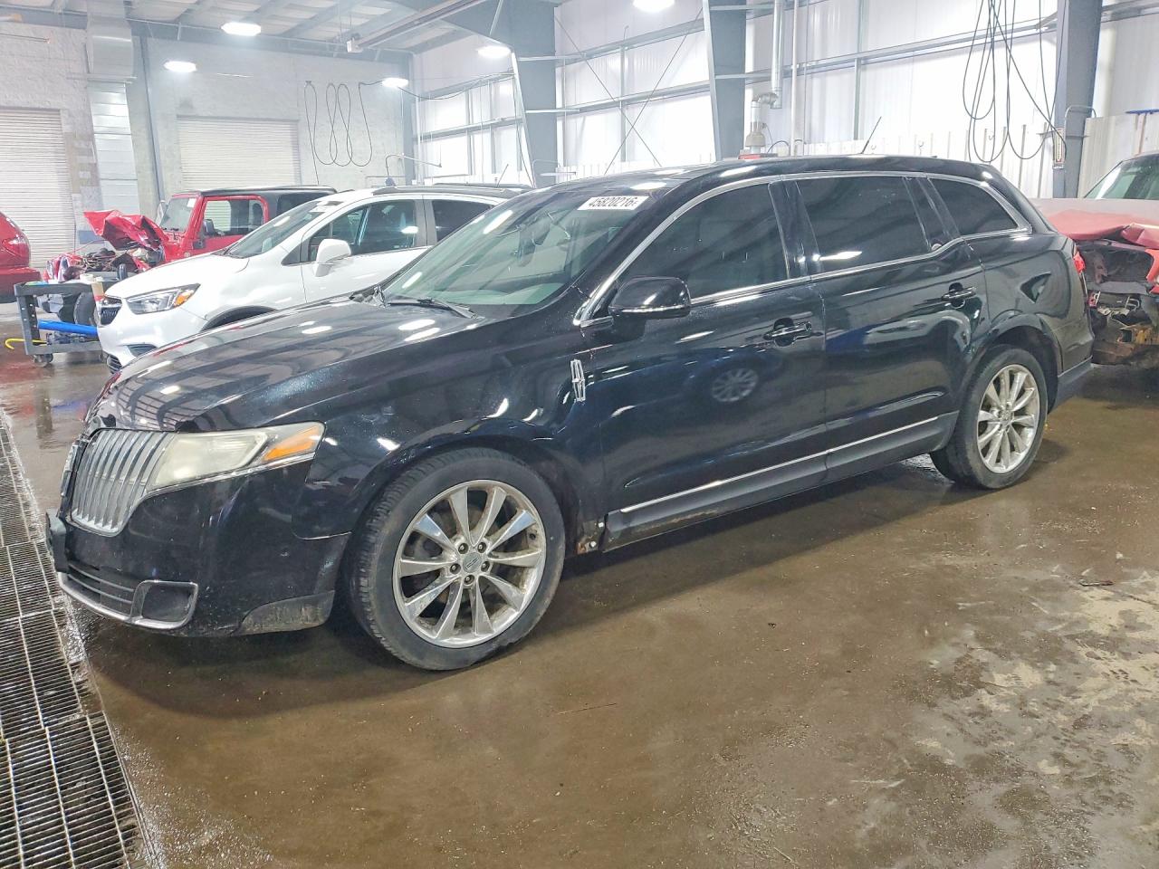 2LMHJ5AT7BBJ54776 · 2011 LINCOLN MKT