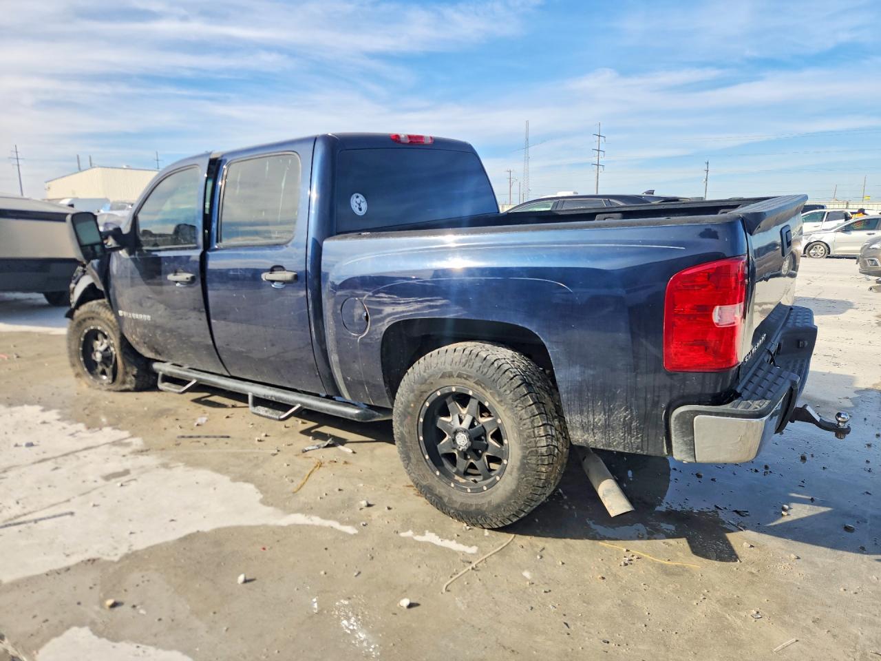 2GCEC13C371565589 · 2007 CHEVROLET SILVERADO · 2/12