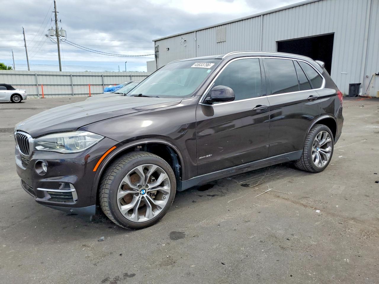 5UXKR0C54E0H25700 · 2014 BMW X5