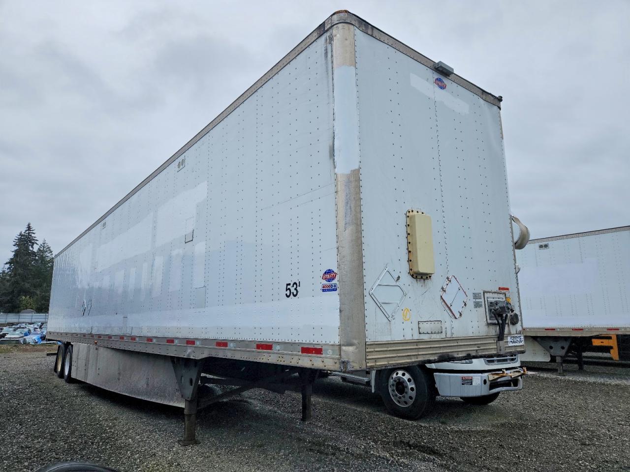 1UYVS2532FG088226 · 2015 UTILITY DRY FREIGHT TRAILER