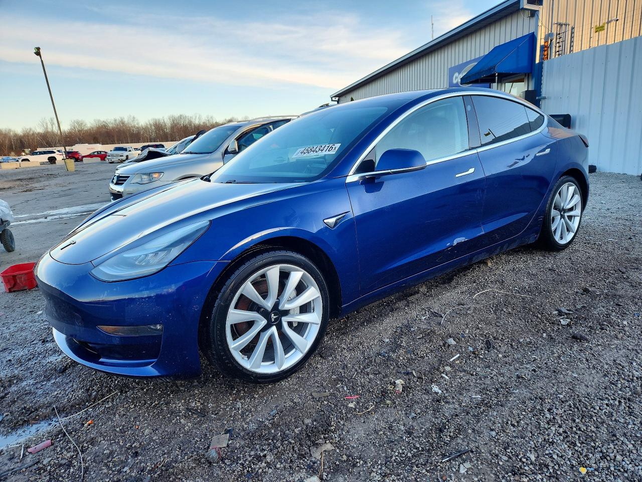 5YJ3E1EB0JF054786 · 2018 TESLA MODEL 3