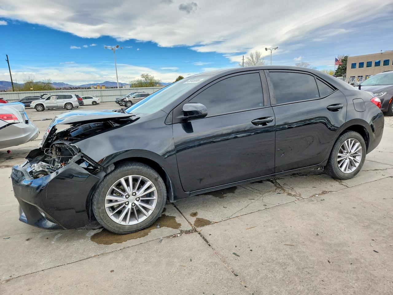 2015 TOYOTA COROLLA