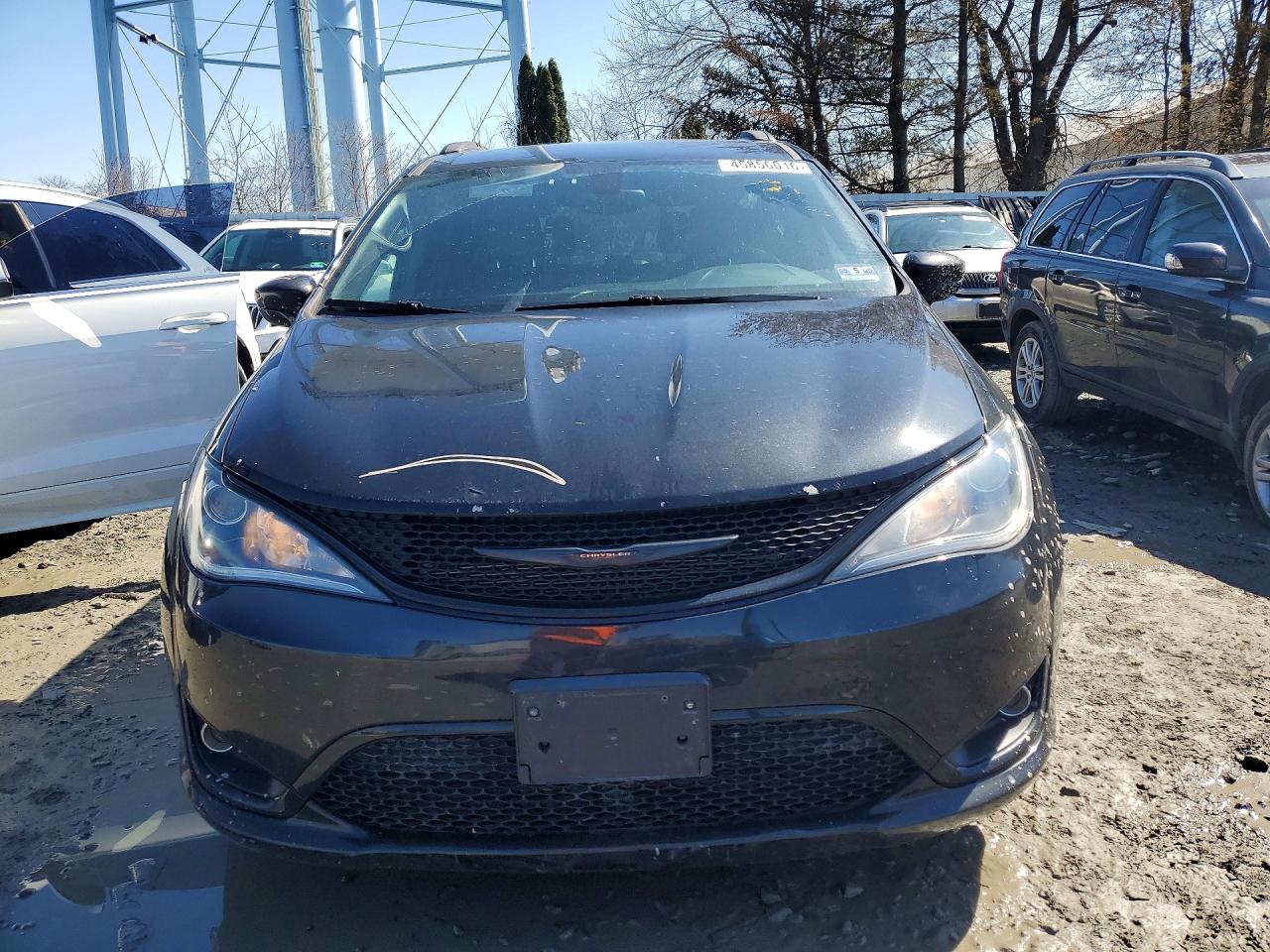 2C4RC1BGXKR605053 · 2019 CHRYSLER PACIFICA · 5/13